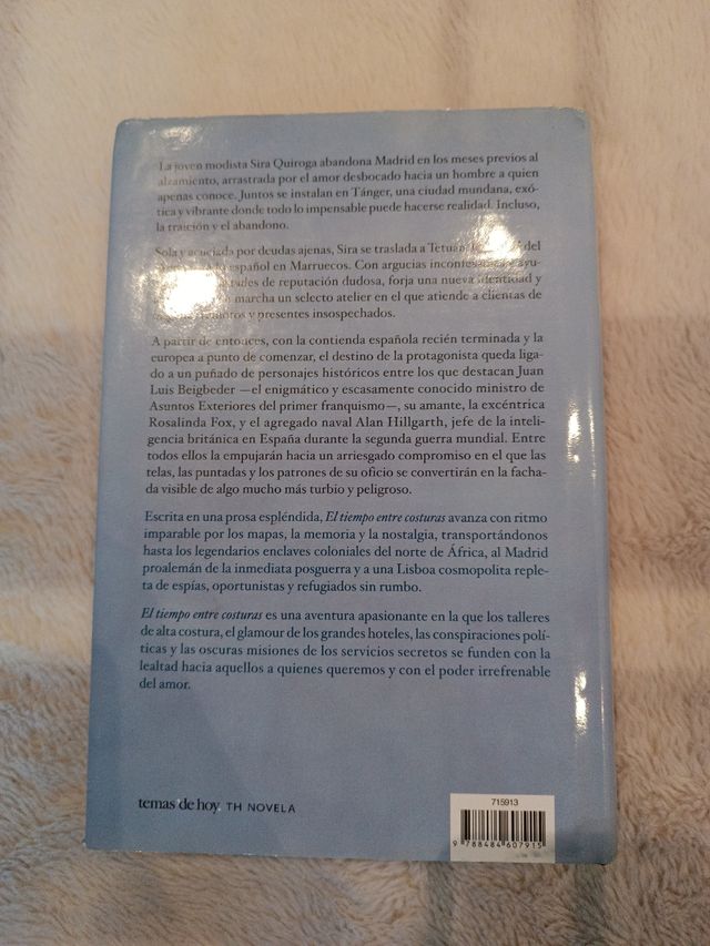 El tiempo entre costuras, María Dueñas