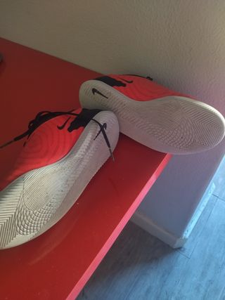 Botas futbol sala 36.5 NIKE
