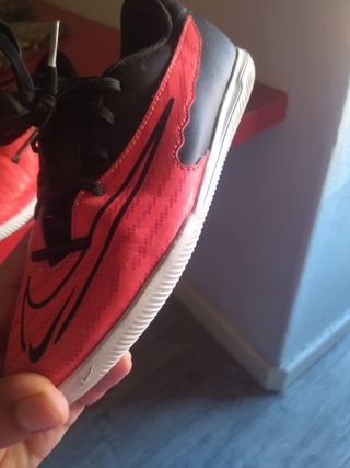 Botas futbol sala 36.5 NIKE