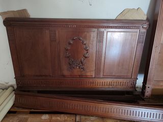 Cama antigua