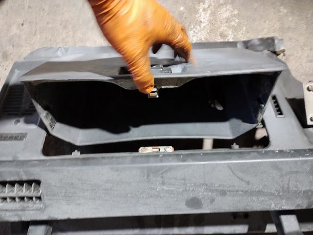 Salpicadero Mitsubishi Montero L040