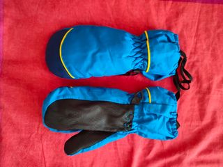 Manoplas nieve talla 4.5. Para 5 o 6 años de edad