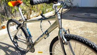 Bicicleta todoterreno/montaña