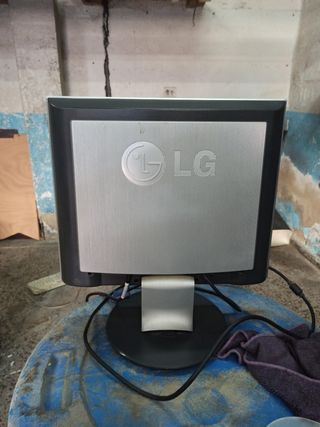 MONITOR PC LG 17 PULGADAS