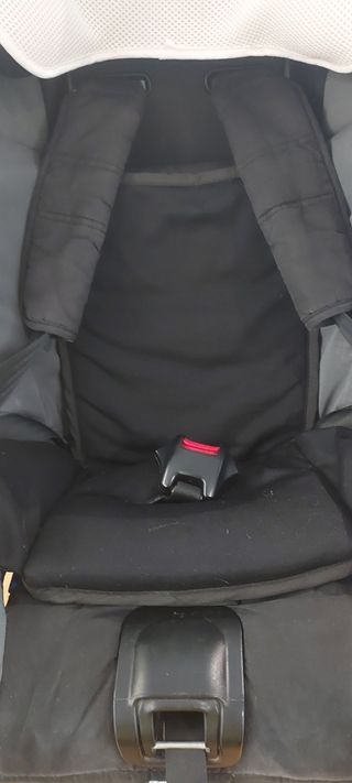 Sillita coche Axkid Minikid a contra marcha