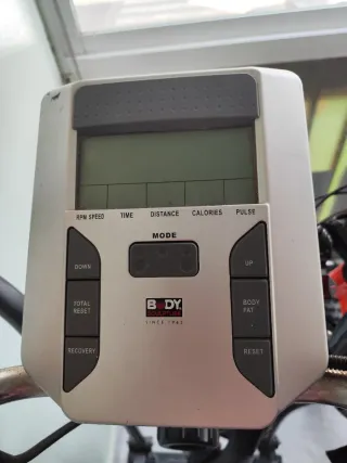 Bicicleta estática en buen estado