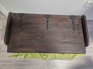 Baúl arcón de madera