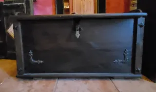 Baúl arcón de madera