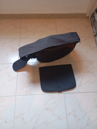 Bolso  con cambiador bugaboo