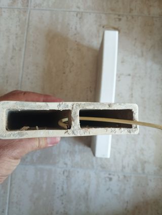 Due vassoi per termosifoni vintage