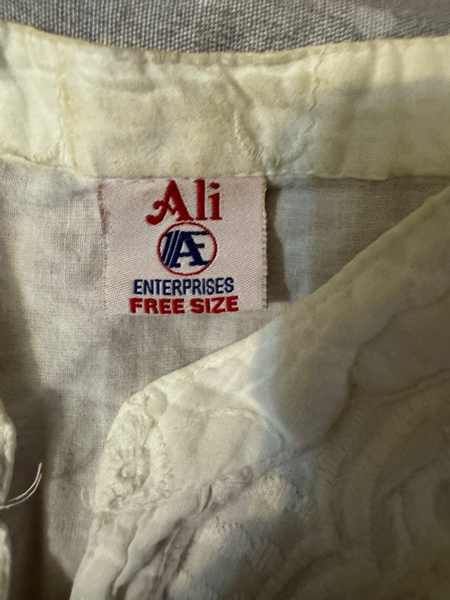 2 camicette e un top