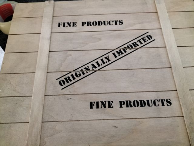 Cassetta legno con nacchere e sacca  in similpelle