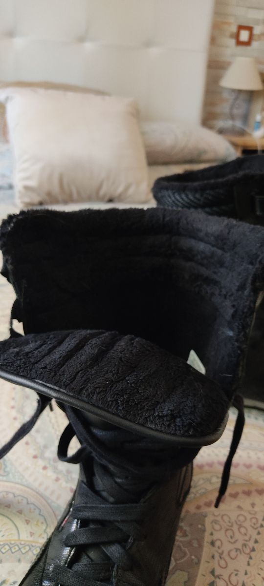 BOTAS REEBOK MUJER TALLA 39