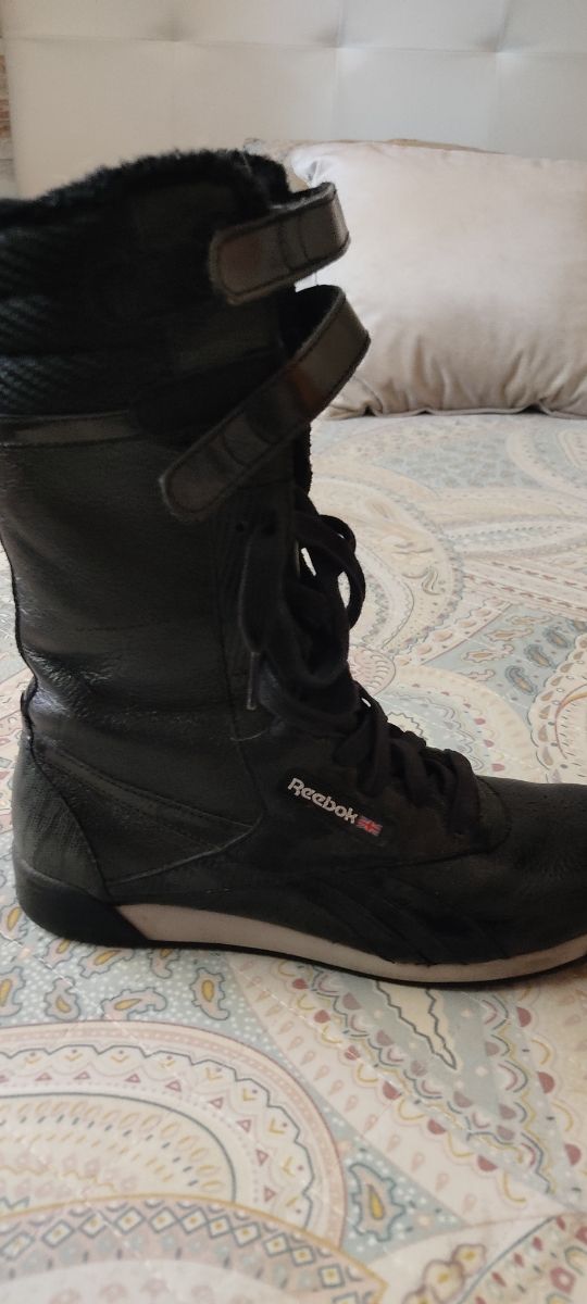 BOTAS REEBOK MUJER TALLA 39
