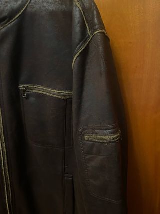 Chaqueta  (Zara)