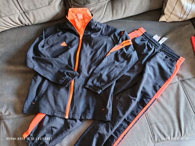 Chándal ADIDAS talla 8/10 años