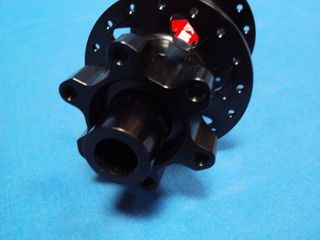 NUEVO Buje trasero descenso DT SWISS 240S 12x150