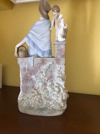 Figura de porcelana ZAPHIR