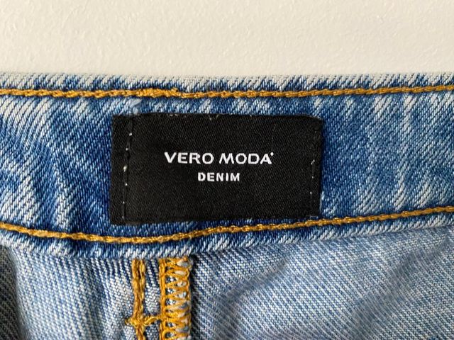 Pantalon vaquero Vero Moda