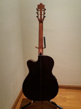 Guitarra Ibañez electroacustica