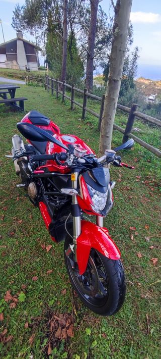 Ducati streetfighter 1098