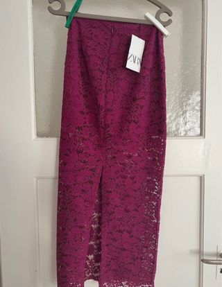 Falda encaje buganvilla zara