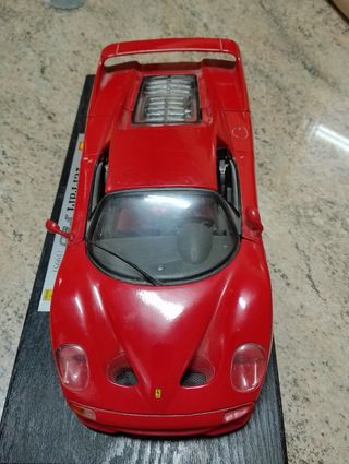 Ferrari F50 a escala 1/18