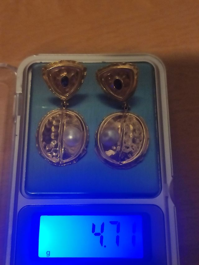 Pendientes oro dieciocho quilates