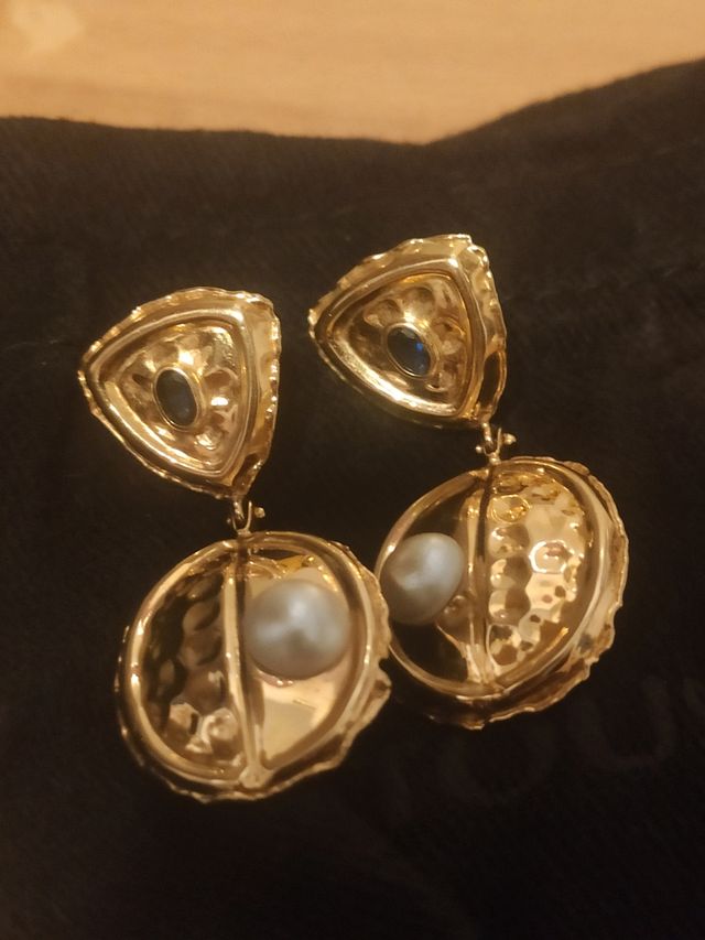 Pendientes oro dieciocho quilates