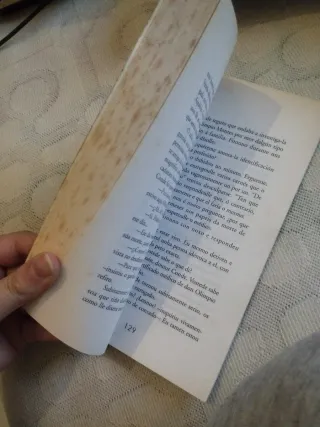 Libro "Maldito DNI" en GALLEGO