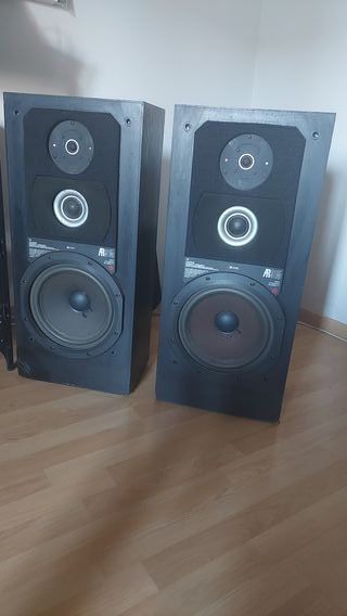 Altavoces HIFI Acoustic Research 915