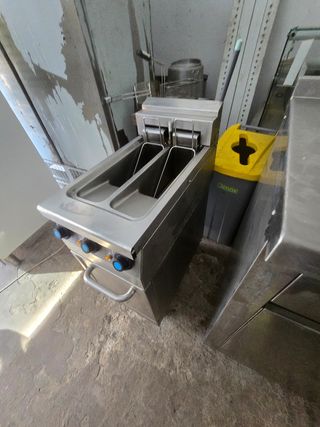 631213000 deja wasap freidora industrial jemi