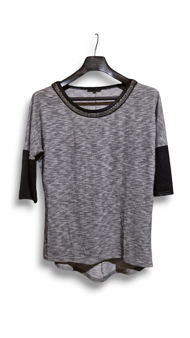 Maglia mezze maniche collo oro