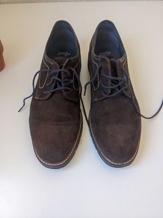 Zapatos serraje marrones