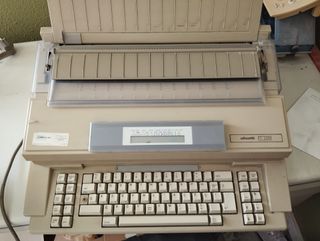 Máquina de escribir antigua