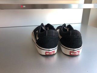 VANS 37 negras. Auténticas con caja.