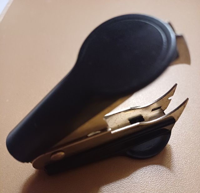 QUITAGRAPAS OFFICE DEPOT