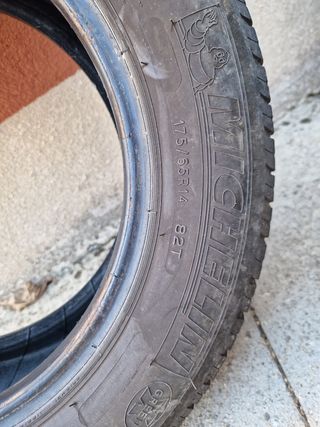 Neumático Michelin 175/65 R14 82T