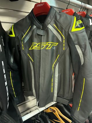 Chaqueta cuero RST S1 