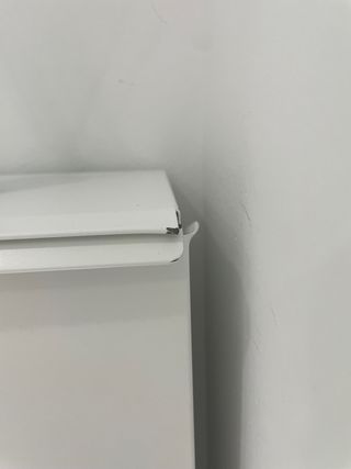 Cambiador de pared plegable ByBo y colchón