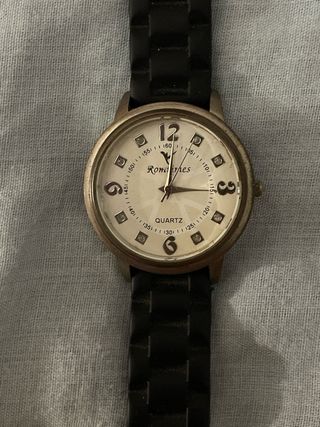 Reloj de pulsera romtimes