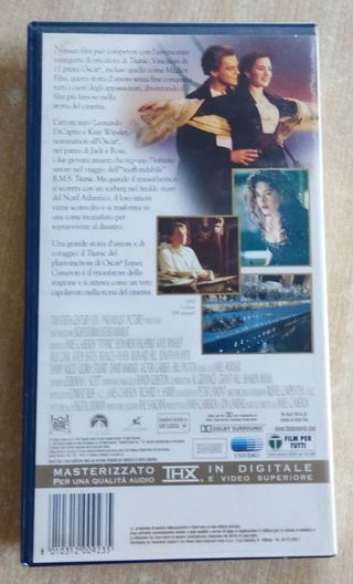 2408310908 VHS Titanic 