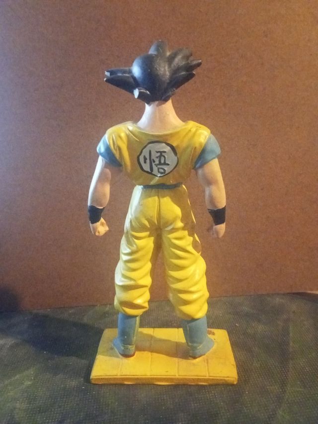 figura Goku dragon ball z