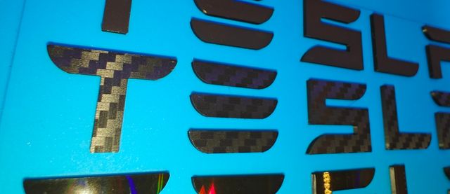 PACK EMBLEMAS / LOGOS TESLA MODEL 3 HL