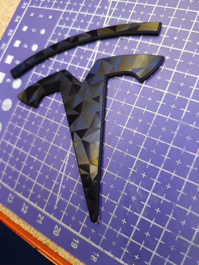 PACK EMBLEMAS / LOGOS TESLA MODEL 3 HL