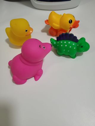 Lote juguetes baño: 5 animalitos de goma