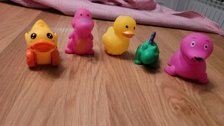 Lote juguetes baño: 5 animalitos de goma