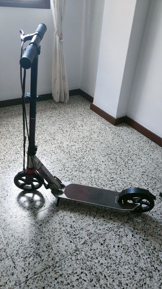 Patinete oxelo  rosado no es de batería 