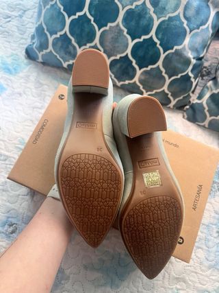 Zapatos de piel Mimao 36