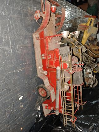 Juguetes de Hojalata... Para Restaurar.